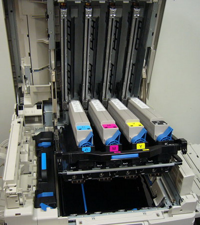 OKI C9800 Open Near 450 resize