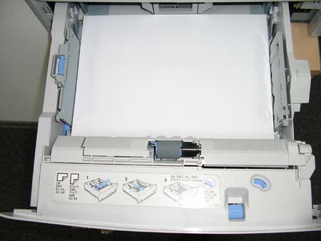  HP LaserJet 5200dtn:   