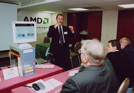 Press-conf_2.jpg