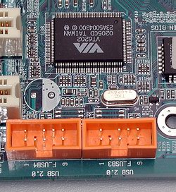 ��� ����������� USB 2.0 �� VIA - VT6202