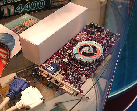 asus8440.jpg