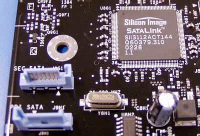Intel_mobo_SATA