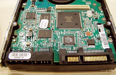 MaxtorDMax16