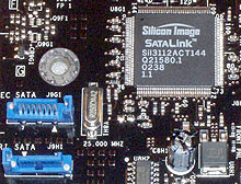 D845PEBT2_SATA.jpg