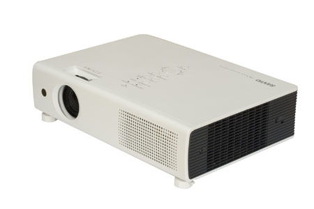 Sanyo PLC-XU110: ����� ���