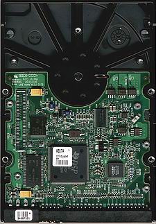 Maxtor DiamondMax Plus 60 �����