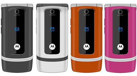 Motorola W375 – недорогой (но и более простой) вариант Sony Ericsson Z310i с FM-радио