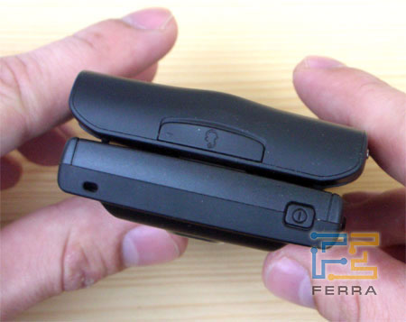 Верхний торец: внизу Samsung Ultra Messaging i600, вверху HTC S650 (Cavalier)