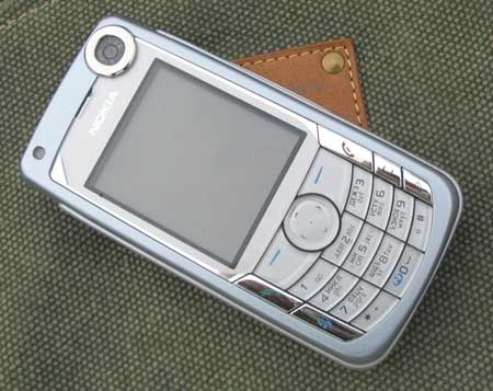 сотовый телефон Nokia 6680