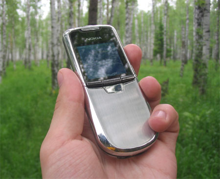 сотовый телефон Nokia 8800