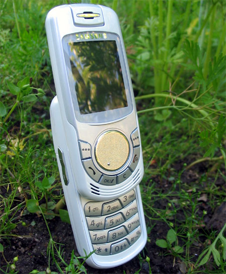��������� ������� Samsung X810