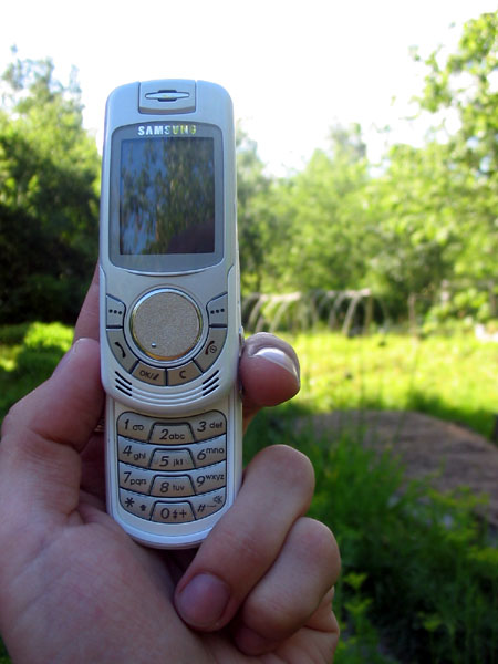 ������ Samsung X810