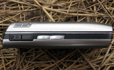 Левый торец корпуса Samsung D720