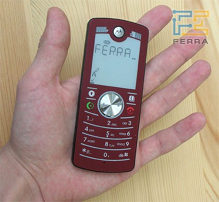 Motorola MOTOFONE F3: � ����