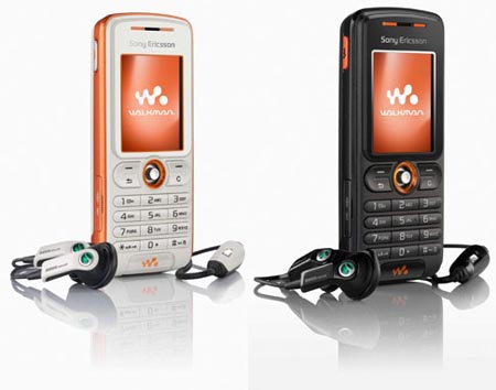 Sony Ericsson W200i 1