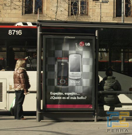 ������������ ������� Samsung, LG � Motorola � ��������� 4