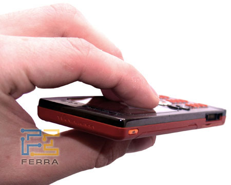 Sony Ericsson W880i � ���� 2