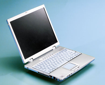 ноутбук RoverBook Voyager MT4