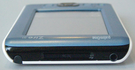 palmOne_Zire_31_up_side.jpg