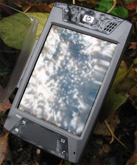 �������� HP iPAQ hx4700 (whole_opened.jpg)