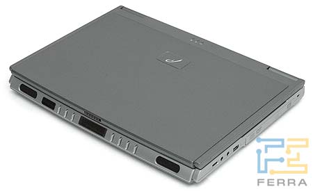 RoverBook Nautilus Z700