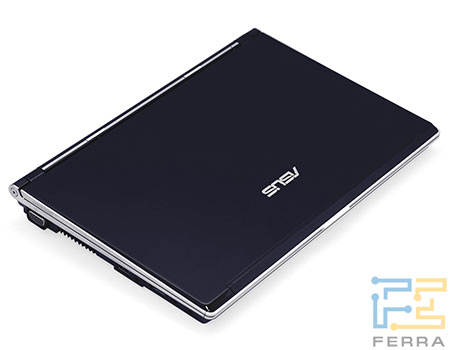 ASUS U1F: лакированная крышка
