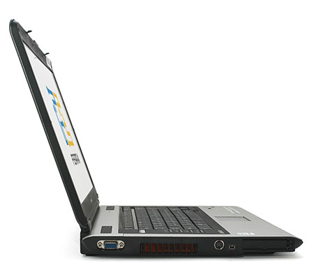 Toshiba Satellite A100-906: ��� � �������