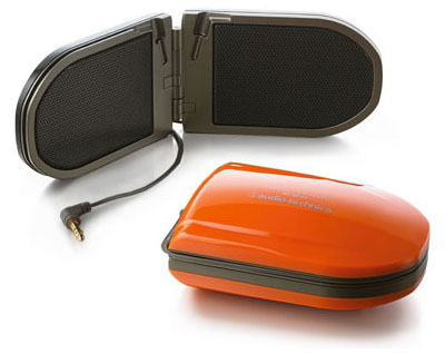 Clamshell MP3 Speakers