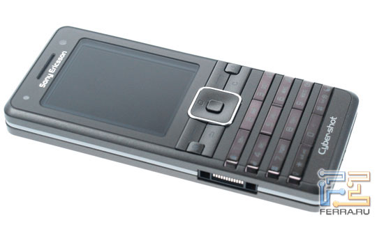 Sony Ericsson K770i 1