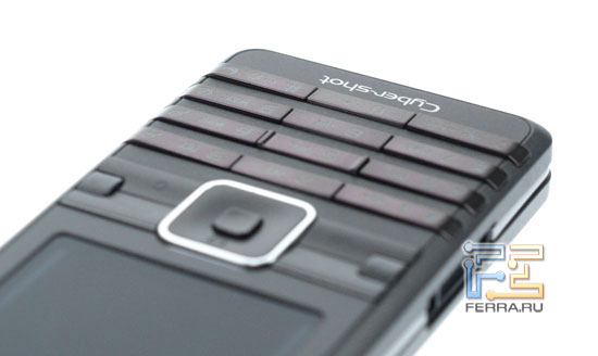 Sony Ericsson K770i 5