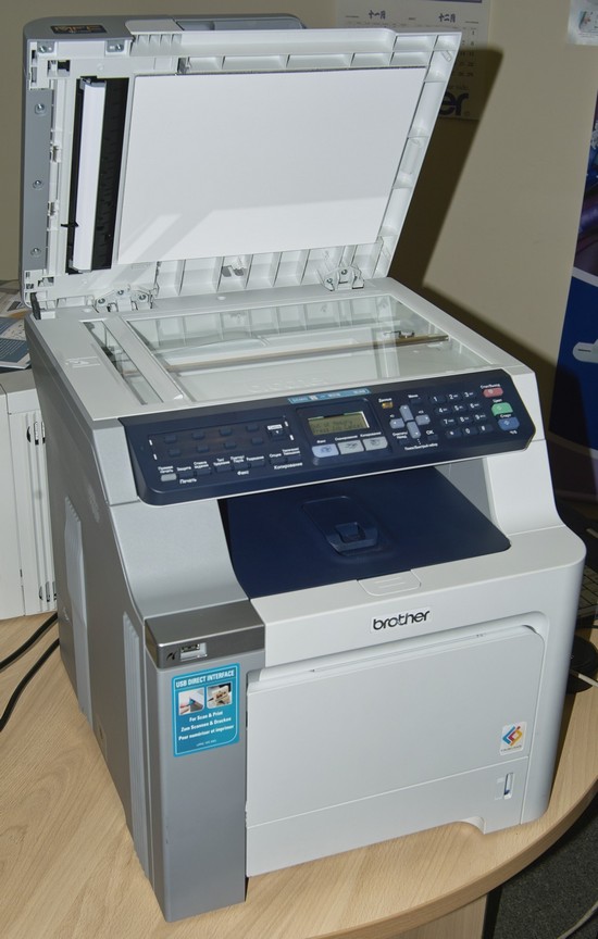 Brother DCP9040CN