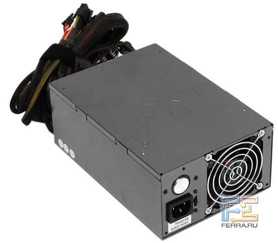 Блок питания RAPTOXX RT-1000EBAD – общий вид