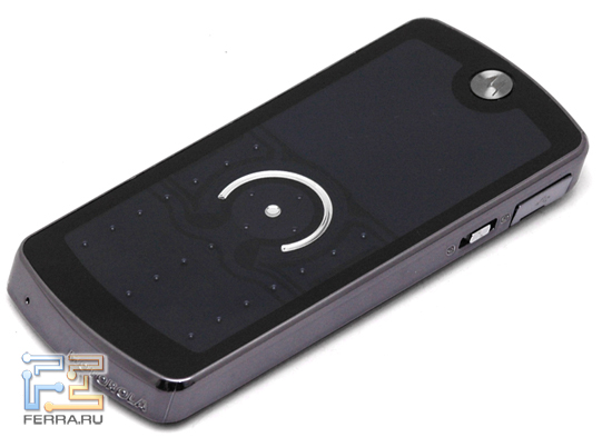 Motorola ROKR E8: дизайн 1