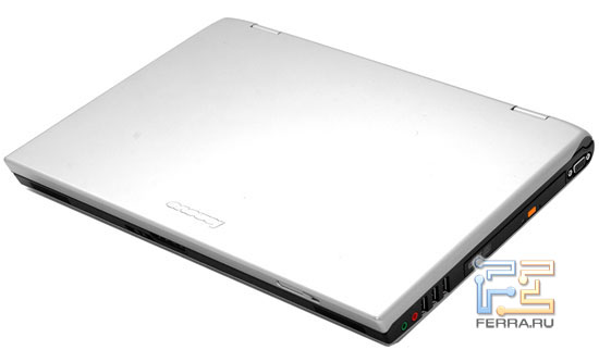 Lenovo 3000 N200: внешний вид в закрытом состоянии