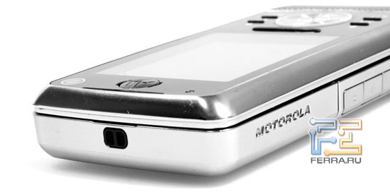 Motorola RIZR Z10: ����� 1