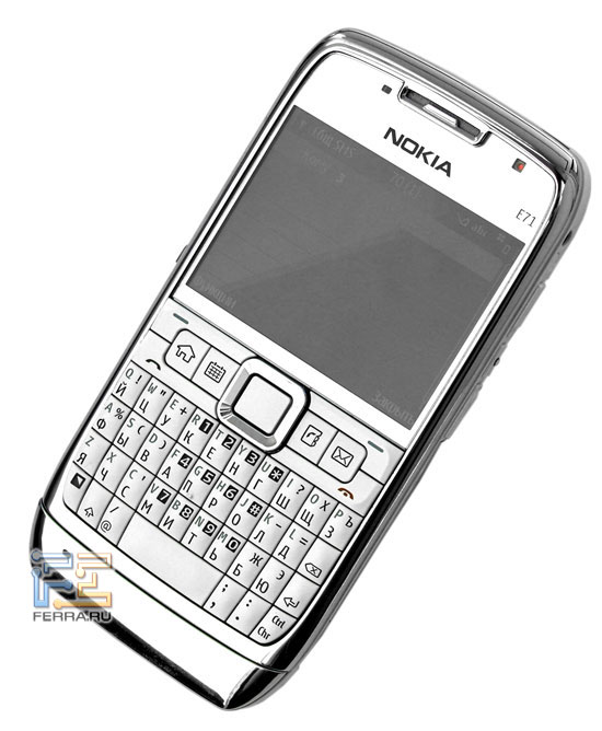 ��������� QWERTY-���������� � ������������ 3-�������������� �������: Nokia E71 1