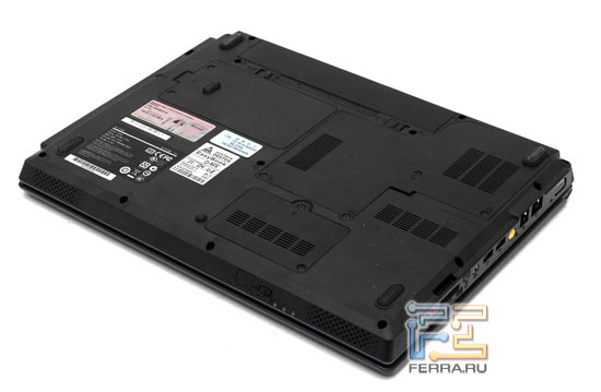 Desten EasyBook D855: �����