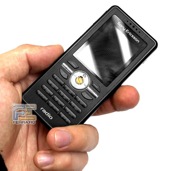 ����� Sony Ericsson R300 5