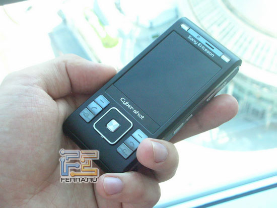 Sony Ericsson C905 - ������� Cyber-shot � ������� 8.1 �� 1