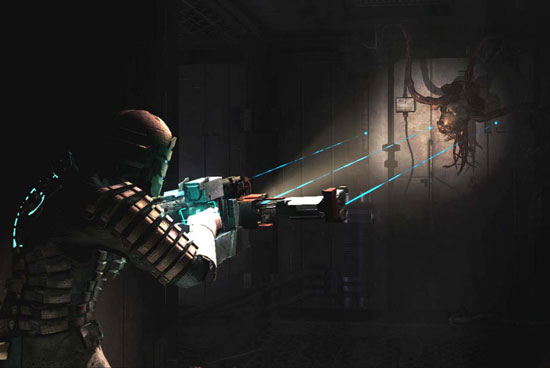 Стрелять в «Dead Space» придётся прицельно: во-первых, патронов будет катастрофически не хватать; во-вторых, монстры будут крайне живучими