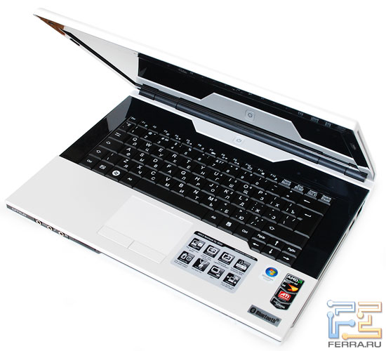 Fujitsu Siemens AMILO Sa3650: внешний вид в открытом состоянии 2