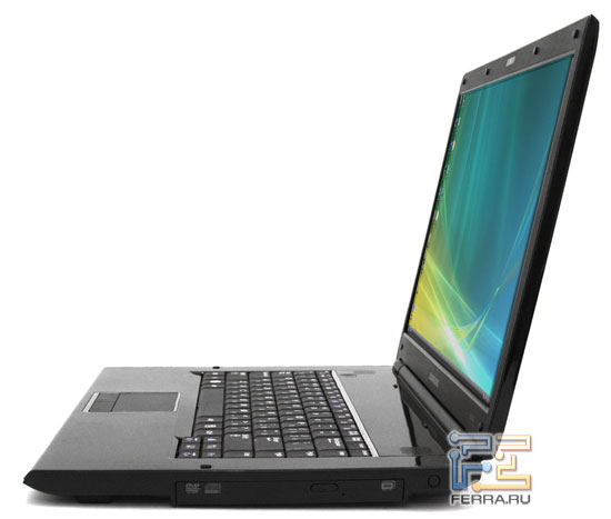 Samsung NP-R560: внешний вид в закрытом состоянии 2