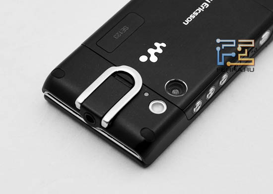 Sony-Ericsson-W995-08s