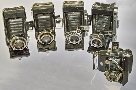 ScaleAndRangefinderCameras
