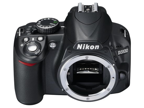 Nikon D3100 - внешность спереди, байонет Nikon F