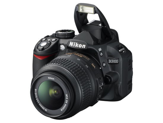 Nikon D3100 - встроенная вспышка