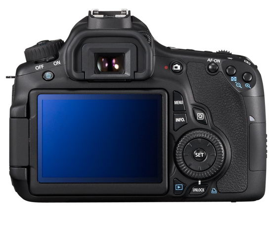 Обратите внимание, как здорово изменилась задняя панель Canon EOS 60D по сравнению с EOS 50D