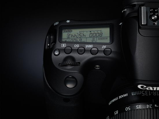 Органы управления в верхней правой части корпуса Canon EOS 60D