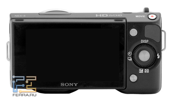 На Sony NEX 5 установлен широкоформатный дисплей высокого разрешения с технологией Tru Black