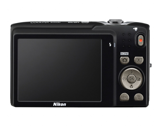 Nikon Coolpix S3100: вид сзади